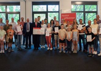 Sportabzeichen-Wettbewerb 2023 - Erfolgreiche Schulen ausgezeichnet